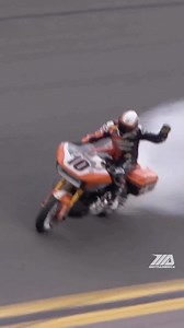 @jamesrispoli with the gnarly tank slapper. • #vtwinvisionary • stay tuned to our website, social media & You Tube channel for any and all things custom & performance • #vtwin #motorcycle #news #product #testing & #review of #new #custom & #performance #harleydavidson #motorcycle #parts #accessories #suspension #tools & #ridinggear • #harleyporn & bikeporn of #dyna #fxr #softail #baggggyyer #roadglide #streetglide #clubstyle #performanceharley #performancebagger & #purposebuiltmotorcycles | Vtwi