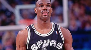 Spurs legend David Robinson honored for commitment to advancing racial equality