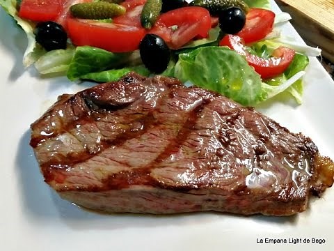 Grilled Beef Steaks: A Trick to Make Them Tender and Juicy