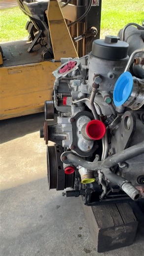 18K views · 226 reactions | 6.4 Powerstroke hole in the block…. Not good!! But our guys are getting it fixed up right and better than before!! | JH Diesel & 4x4 | Facebook