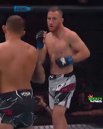 10K reactions · 356 shares | UFC Free Fight | Dustin Poirier vs Justin Gaethje 2 Don't miss 'The Highlight' defend the BMF title against the legendary Max Holloway! #UFC300 | SATURDAY | LIVE on PPV | Main 10pmET | UFC | Facebook