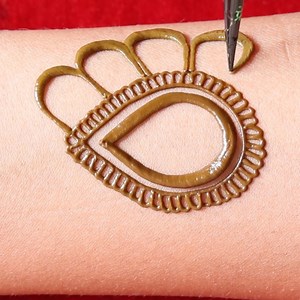 1M views · 16K reactions | Surprising front hand arabic mehndi design for hands | Amisha Arts | Facebook