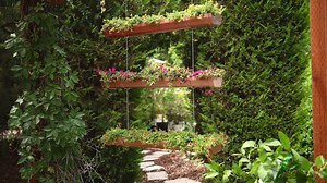 DIY Hanging Rain Gutter Garden! 󾌰󾁎󾁍 | Garden Answer