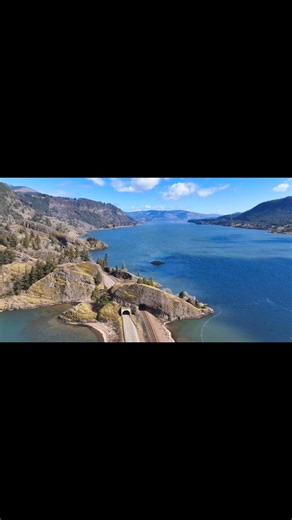 60K views · 1.2K reactions | The Columbia River Gorge National Scenic Area.. Wandering around with my Camera . #reelschallengereels #challenge #reelsfypシ #railroad #thankyouforyoursupport #Oregon #Washington # #oldsc # #follow | Ken Abbett | Facebook
