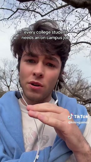 The Benefits of On-Campus Jobs for College Students