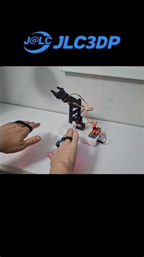 How I Control my Robot Hand using MY OWN HANDS