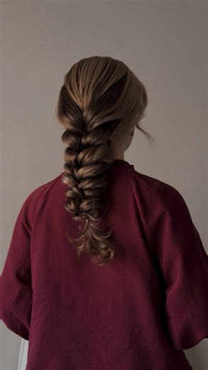 Quick and easy braid for long hair 🤍 save and try it #braidtutorial #hairstyletutorial #updo #updohairstyles #easyhairstyle | Vikosto