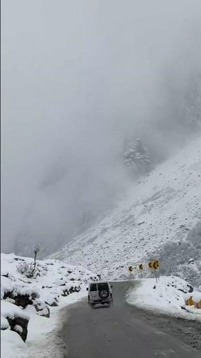 Pakistan Most Amazing Snowfall Footages | Snowfall Turns Kalam Valley Into Heaven on Earth