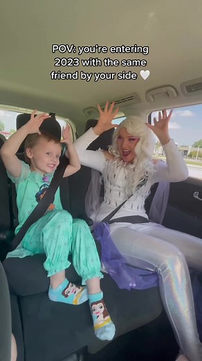 Friends for life 🤍🤍 #theprincessprogram #paisleysfight #wefightwithmagic #oneyearlater #bestfriendgoals #capcut #CapCut