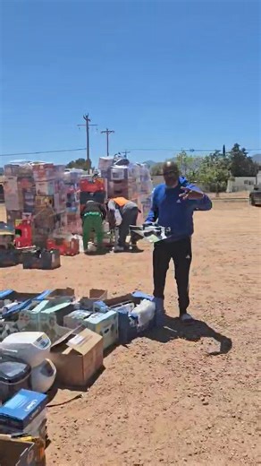 5.7K views · 76 reactions | Free Essentials Truck Load NOW 1-3pm at Len Robert's Park 101 E Theater Dr. Sierra Vista! Some paid items as well. Video courtesy of Jp Parker Az Family Express LLC #Live #sierravistaaz | Coolfmlive | Facebook