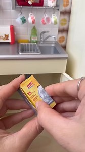 434K views · 5.4K reactions | ASMR Organize with me: How to properly install a tiny trash bag #miniature #minikitchen #tinykitchen #asmrsound #asmrorganize #trashbag | Meecatmovie | Facebook