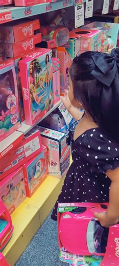 Barbie Girl Zaara's Stylish Adventure in New Zealand