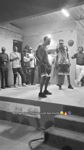 We are back😭🔥🤞🏽#abisalom_rsa #lekompo #lekompolifestyle #makompo #fyp