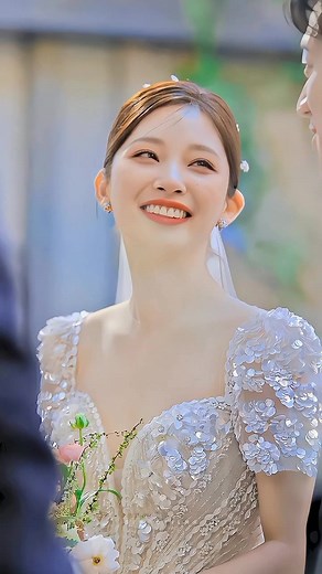 Beautiful Bride Lee Si-Woo Wedding and Be My Boyfriend K-Drama Cast
