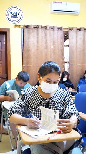 📢 វគ្គសិក្សាថ្មី បញ្ចុះតម្លៃសិក្សា 30% 👉 ថ្នាក់ ភាសាអង់គ្លេស សម្រាប់ក្មេងៗ 👉 ថ្នាក់ ភាសាអង់គ្លេស សម្រាប់មនុស្សធំ 👉 ថ្នាក់ ភាសាចិន 📢 វគ្គសិក្សាជំនាញកុំព្យូទ័រ 👉 វគ្គមូលដ្ឋានគ្រឹះកុំព្យូទ័រ 👉 វគ្គក្រាហ្វិចឌីហ្សាញ និងបោះពុម្ភ 👉 វគ្គកាត់វីដេអូ និងផលិតវីដេអូ 👉 វគ្គគូសប្លង់ 2D & 3D 👉 វគ្គគ្រប់គ្រងគណនេយ្យលើកុំព្យូទ័រ (QuickBooks) 👉 វគ្គគ្រប់គ្រងរដ្ឋបាល 👉 វគ្គគ្រប់គ្រង Facebook Page និង ប៊ូសផេក ស្តង់ដារ 👉 វគ្គជួសជុលកុំព្យូទ័រកម្រិតដំបូង 👉 វគ្គរកលុយតាម Facebook និង YouTube (Ads Break) 👉 វគ