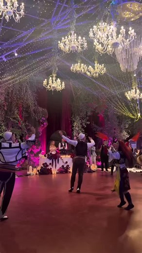 DARDANIA TROPOJË on Instagram: "Dasmat shqiptare. Rezervoni ne +355684422266 #tropoja #kosova #trashegimiadardane #albania #foryoupage"