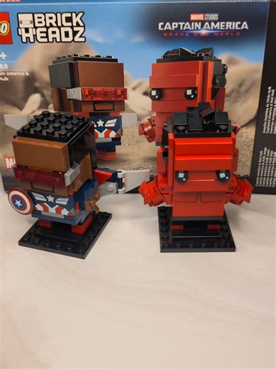 Something is wrong with this set... 🧐 LEGO forgot his gym routine... 💀 Just finished the Red Hulk from set 40668 and realized I have a factory error! 😱 The lower abs are printed on the inside of the brick. Is this a common error or did I just find a rare treasure? @LEGO #lego #fyp #marvelstudios #afol #hulk