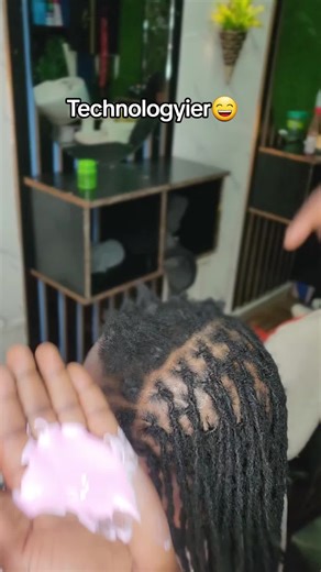 Microlocs #microlocs #foryoupage #fypシ #foryou #shodsalon #sisterlocks #softlocs #fyn