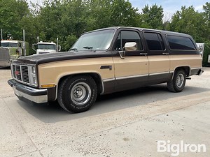 1986 GMC C1500 Sierra Classic Suburban 2WD SUV | Transportation