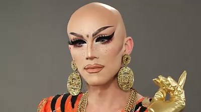 Prepare to be absolutely blown away by Sasha Velour's beauty skills. Seriously, it's so incredible to watch! 🌟 See more of her routine here: http://csmo.us/CSE1pl8 | Cosmo Queens