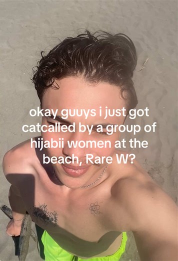 Sunscreen Essentials: Protect Your Skin at the Beach