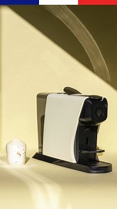Notre machine EOH est fabriquée en France, dans nos ateliers situés en Vendée. 🇫🇷 La cafetière révèle parfaitement les arômes du café expresso. ☕️ | Malongo