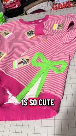 Bow side shirts are so fun to make and even more fun to wear!!! I already know this one is going to see many winning lines🎉 #sewing #mahjong #bowsideshirt #alteration
