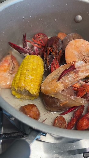 Deadly Hot Seafood Boil Recipe at Home