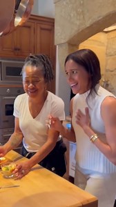 #Meghan and her mother, Doria Ragland If you enjoy this video, you can support by sending stars! Every star counts! fb.com/stars #MeghanMarkle #DuchessOfSussex #MeghanAndHarry #SussexRoyal #MeghanStyle #MeghanMarkleFashion #MeghanMarkleStyle #RoyalSussex #MeghanAndArchie #PrinceHarryAndMeghan #MeghanMarkleUpdates #MeghanMarkleFans #MeghanFashion #MeghanMarkleLook #SussexSquad #MeghanInspiration #MeghanAndHarryForever #MeghanMarkleNews #MeghanSupport #MeghanMarkleDuchess #MeghanElegance #MeghanMa