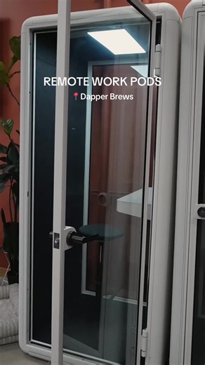 Coffee shop… but make it productive. ☕️💻 Looking for a place to work remotely? Your new favorite work-from-home spot is waiting at Dapper Brews. ✨ 📍Dapper Brews 140 S River St, Unit 106, Aurora, IL Tues to Fri: 7 AM to 3 PM Sat to Sun: 8 AM to 3 PM #remotework #cafe #coffee #fyp