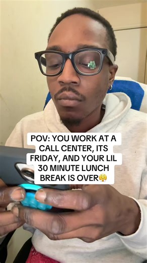 Surviving the Call Center Grind on a Friday