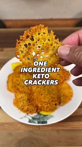 One Ingredient Cheese Crackers are better than store bought and super crunchy! #cheese #cheeseit #cheeseits #cheesecrackers #oneingredient #lowcarb #ketofriendlyrecipes #greatsnack #easysnackideas #quicksnackideas | Easy Recipes & Lifestyle Tips