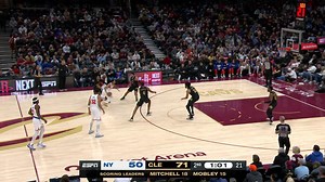 Two triples to end a 24-point first half for Spida 🕷️ | NBA TV