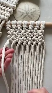 Macrame Knot for Beginners 😍 #macrameknots #handmadewithlove #macrameart #macramelove #macramewallhanging #macramedecor #macrametutorial | Daily Macrame Ideas