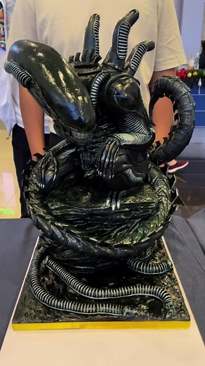 Sculpted Cakes GOLD at Cake Fiesta Manila 2023