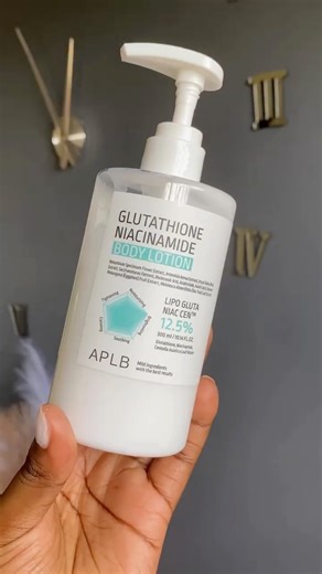 NaNi ᰔ on Instagram: "This body lotion truly surprised me. It absorbs instantly, leaves no residue or sticky feeling, and is fragrance free, which makes it perfect for sensitive skin. It leaves my skin feeling so soft and lately I’ve noticed my skin is much less dry. I’ve also noticed it has helped reduce breakouts on my chest, which makes me love it even more 😍🤍 @aplb.global #aplb #bodylotion #bodycare #bodycareroutine #fyp"