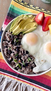 Gallo Pinto is a Central American breakfast typically served with fried eggs, sour cream, and plantains. It’s made with leftover rice and black beans, so it’s quick to prepare. Gluten-free and high-fiber! #glutenfree #dairyfree #highfiber #breakfast #skinnytaste | Skinnytaste
