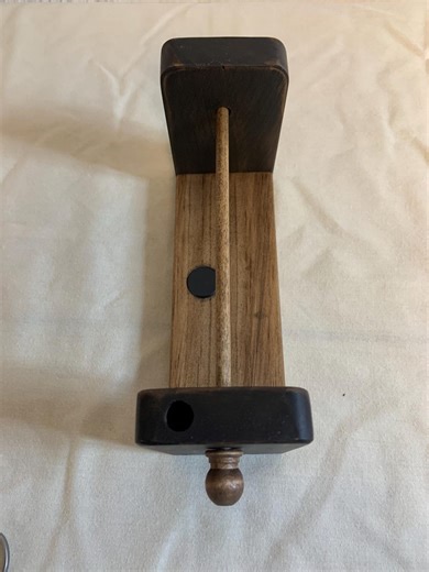 Spools/Scissors Holder Magnet