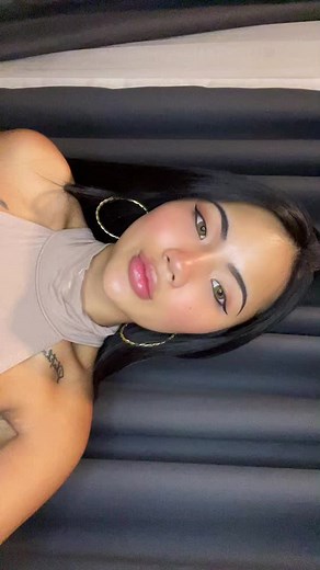 Praew Asian (@praewasian1999)’s videos with I NEED A BIG BOYYY - 𝓚✧