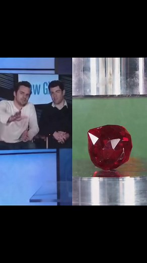 Hilarious New Girl Interview with Nick and Schmidt