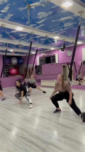 Bungy Workout Almaty: Сила и Гравитация. Минус 500 ккал за один полет.