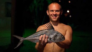 Roosterfish Fishing: How to Catch the LEGENDARY "Pez Gallo" (Comb Up!)