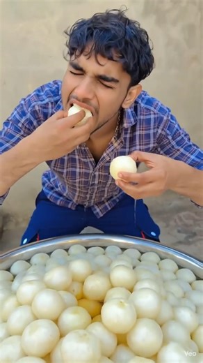 World’s Biggest Rasgulla Thali Challenge 😱 | 100+ Rasgulla Eating Challenge