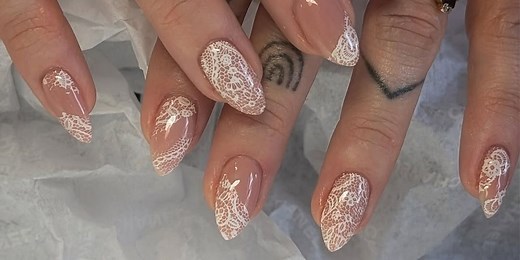 10 Stunning Lace Nail Ideas for a Romantically Vintage Manicure