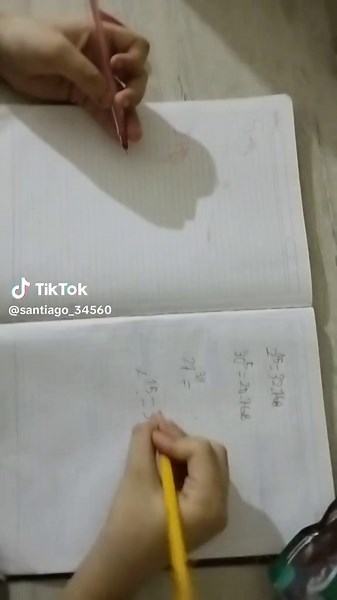 Kira y Risa en Death Note: Un Estilo Único