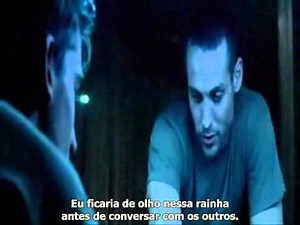 Right Turn no filme - Falcão Negro em Perigo (2001)