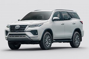 Toyota Fortuner Specifications - Dimensions, Configurations, Features, Engine cc