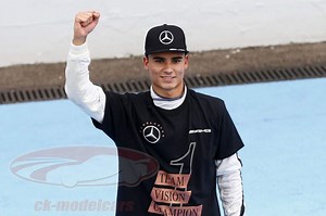 Pascal Wehrlein wins the DTM 2015