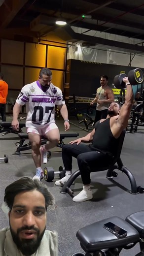 42 kg ka ek dampal # hardworking #￼ Best exercise shoulder#bodybuilder #viralvideos