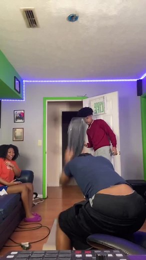 #victsingsmashingkeyboard challenge! get free keyboard! @victsing_vs (@heddmuzik @tony_youngin ) #fyp #foryou #foryyou #mystakinfolk #teamclicks